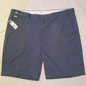 NWT Roundtree & Yorke Classic Fit Shorts Size 40